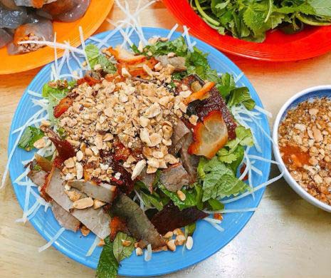nom-bo-kho-dried-beef-green-papaya-salad-hanoi-vietnam-1